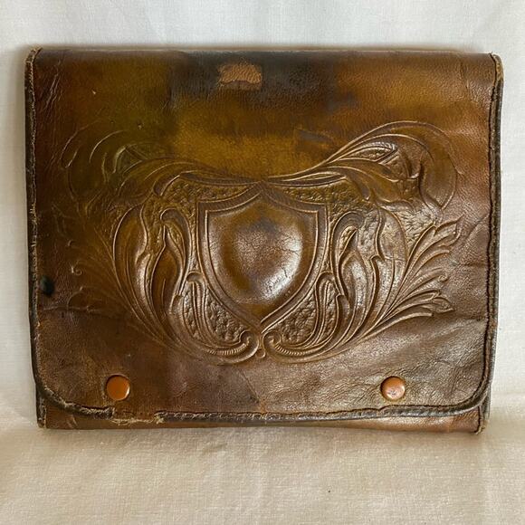 Antique 1900-1920 Tooled Leather Celluloid Travel Manicure Set Snap close - Picture 2 of 9